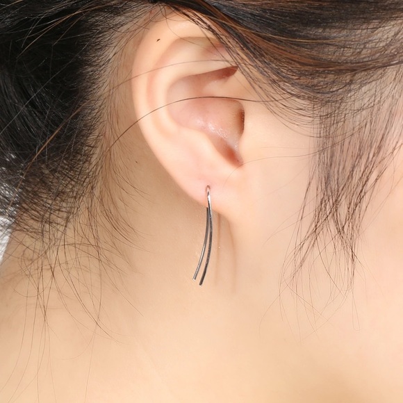 Gold U Shape Ear Climbers Earrings - Picture 3 of 3